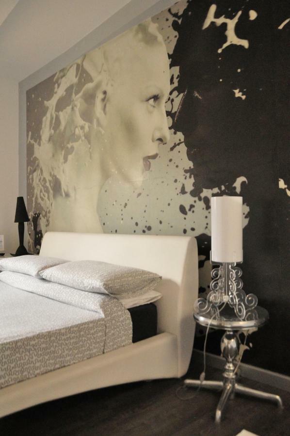 B&B Albornoz Урбіно Екстер'єр фото